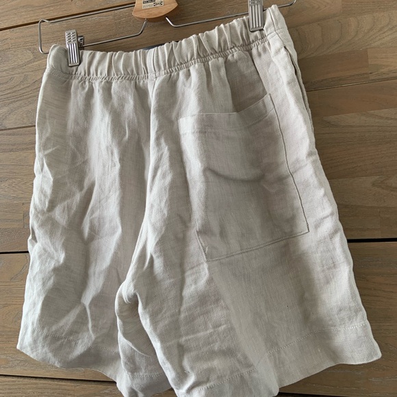 KOTN Women's Light Beige Linen Shorts - Picture 4 of 7